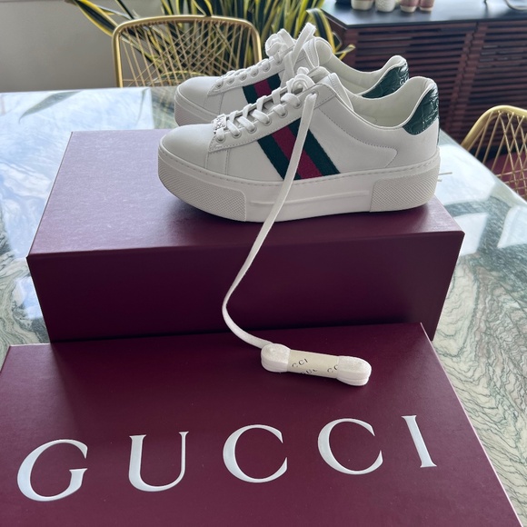 Gucci Ace Platform Sneakers - Picture 1 of 3